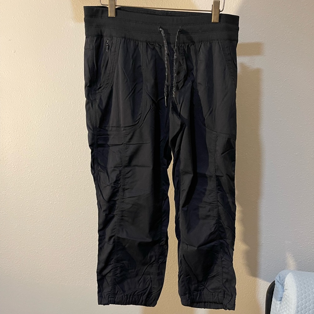 Women’s cropped the north face pant